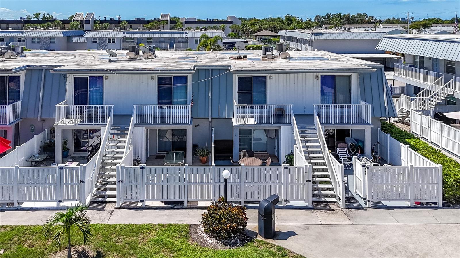 REGENCY CONDO - Residential