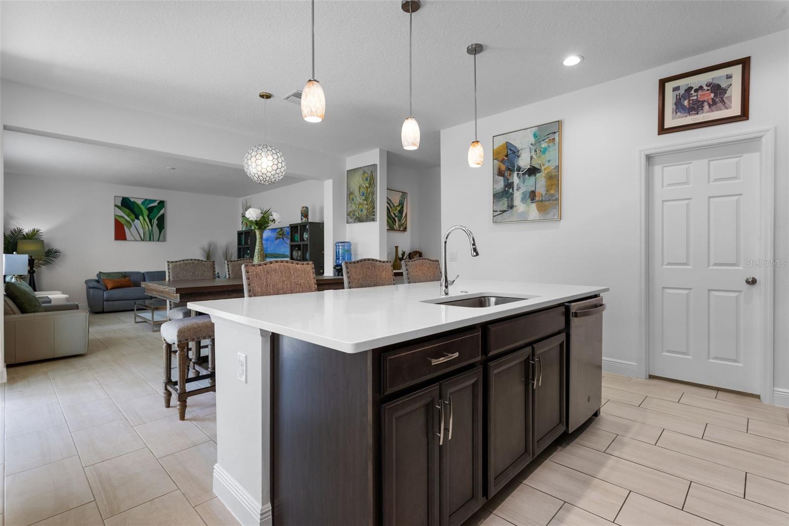 ARDMORE RESERVE PH VI A RE - Residential