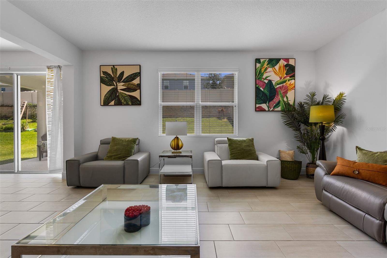 ARDMORE RESERVE PH VI A RE - Residential