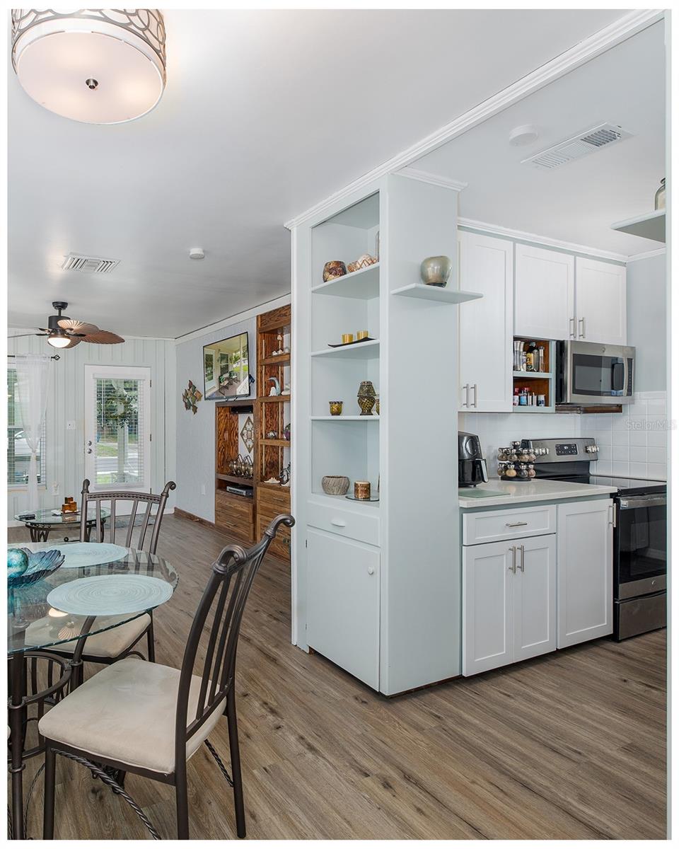 NORTHRUPS RIVER GROVE - Residential