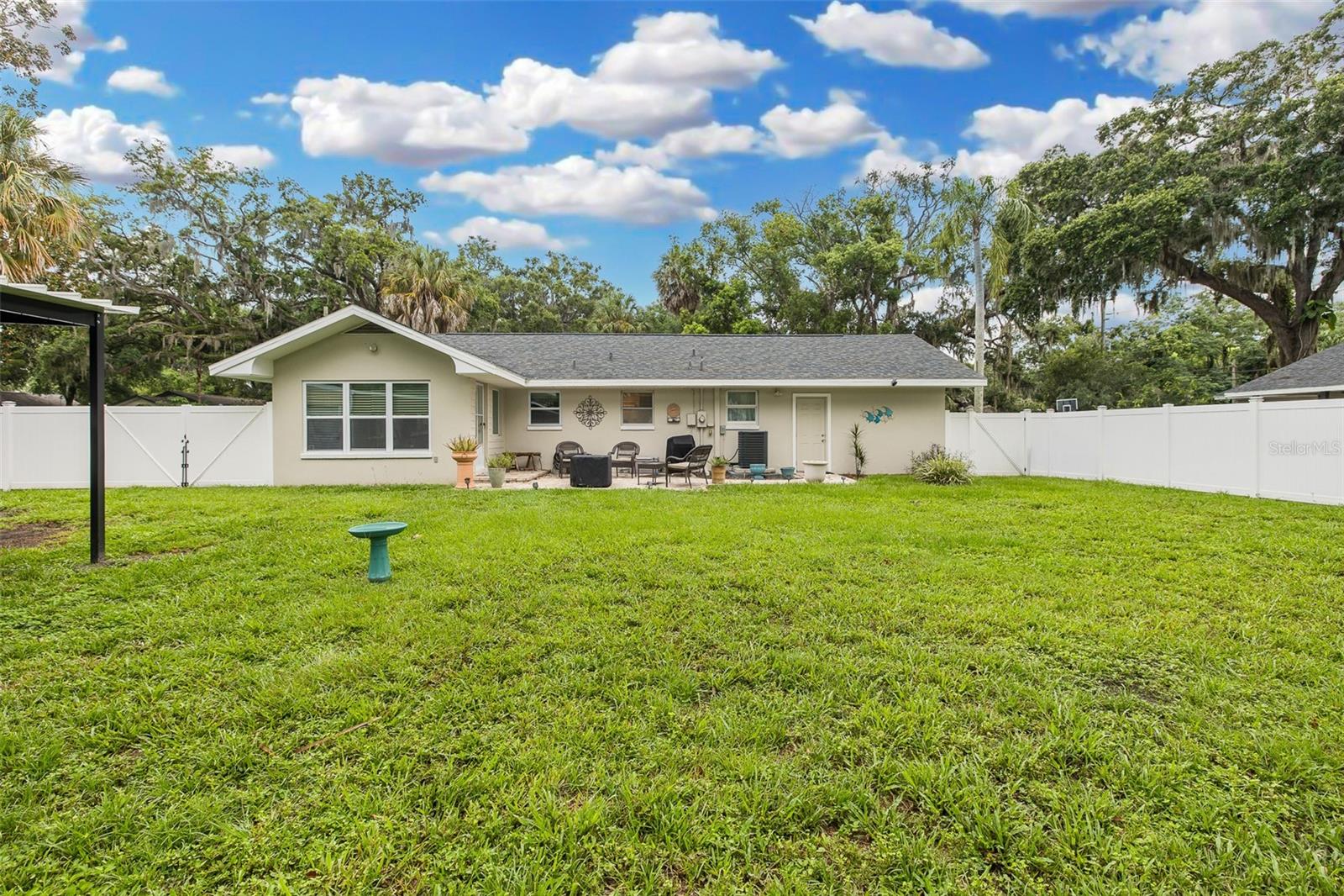 NORTHRUPS RIVER GROVE - Residential