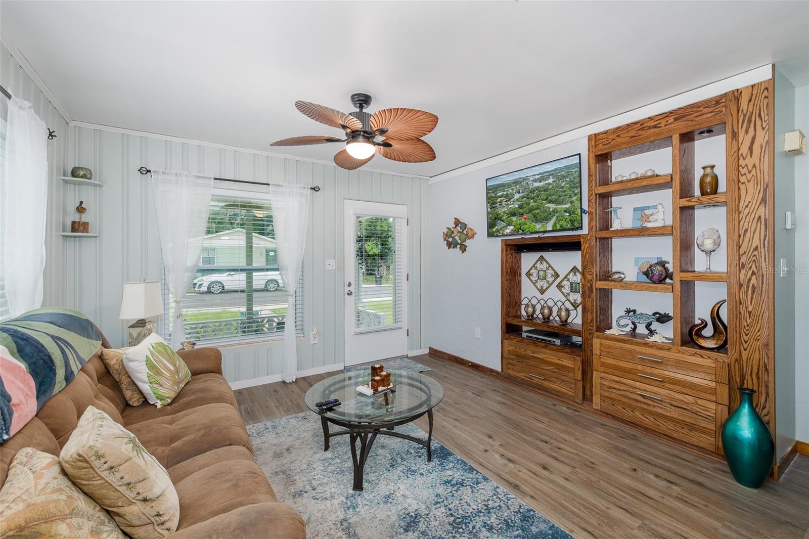 NORTHRUPS RIVER GROVE - Residential