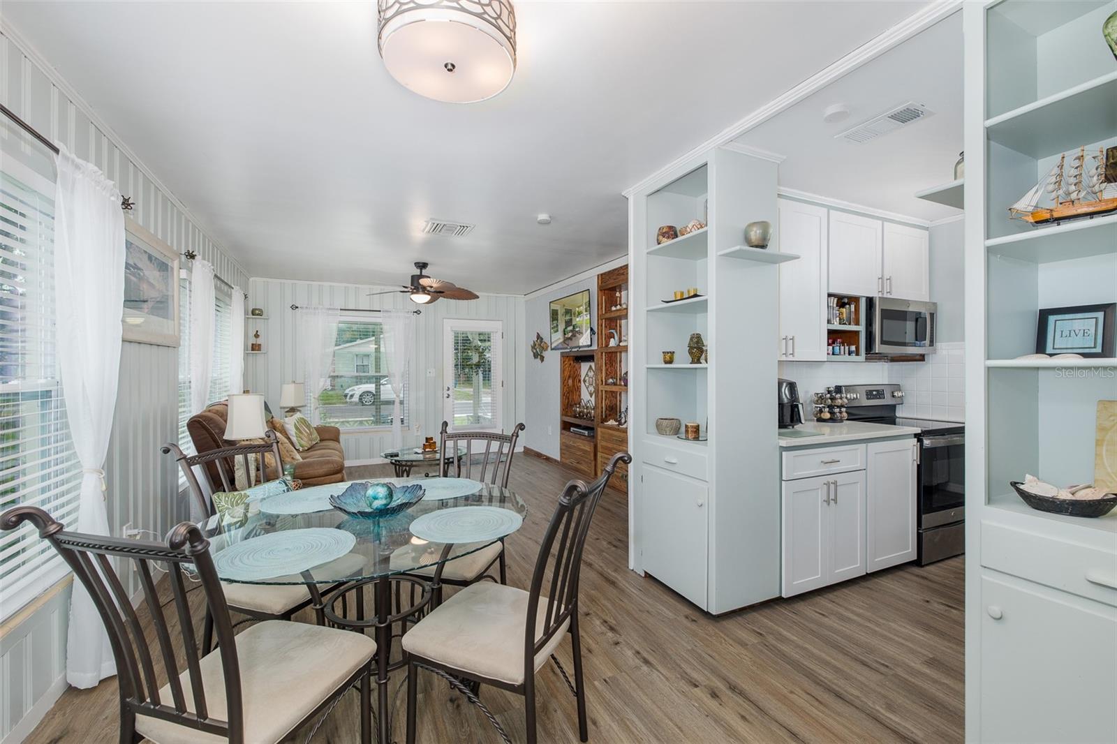 NORTHRUPS RIVER GROVE - Residential