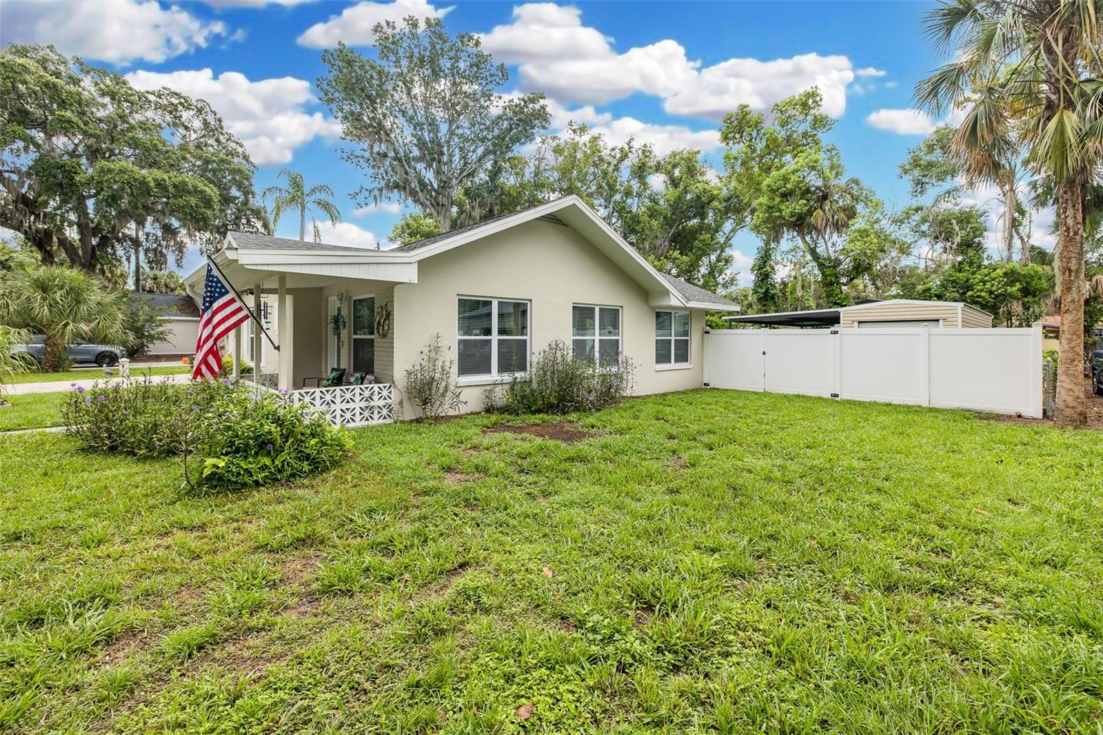 NORTHRUPS RIVER GROVE - Residential