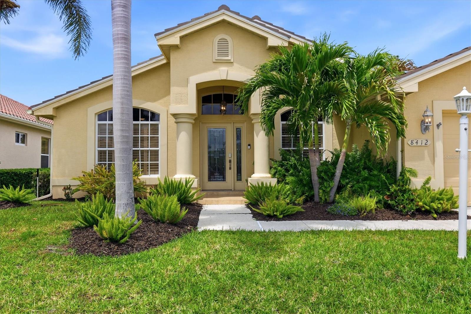 EDGEWATER VILLAGE - Residential