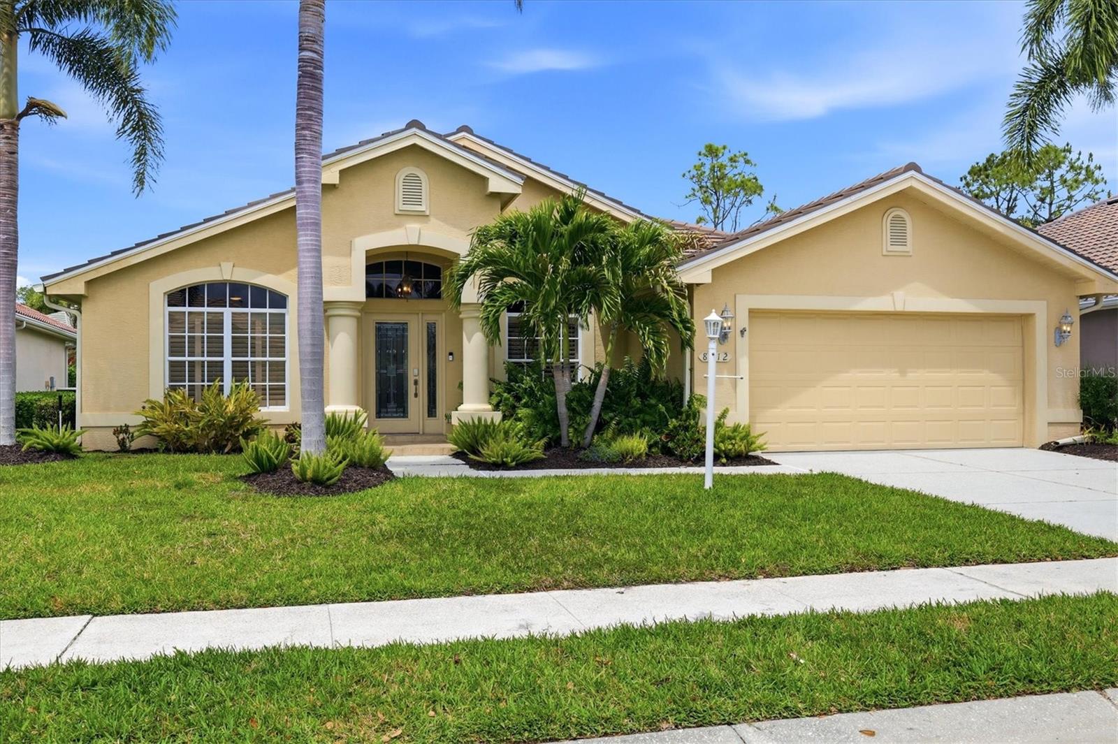 EDGEWATER VILLAGE - Residential