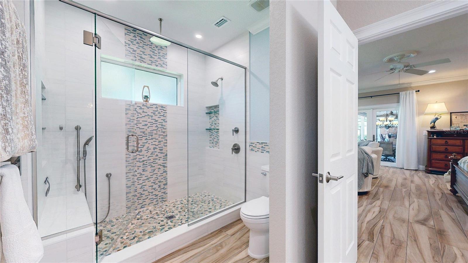 WINDERMERE OAKS - Residential