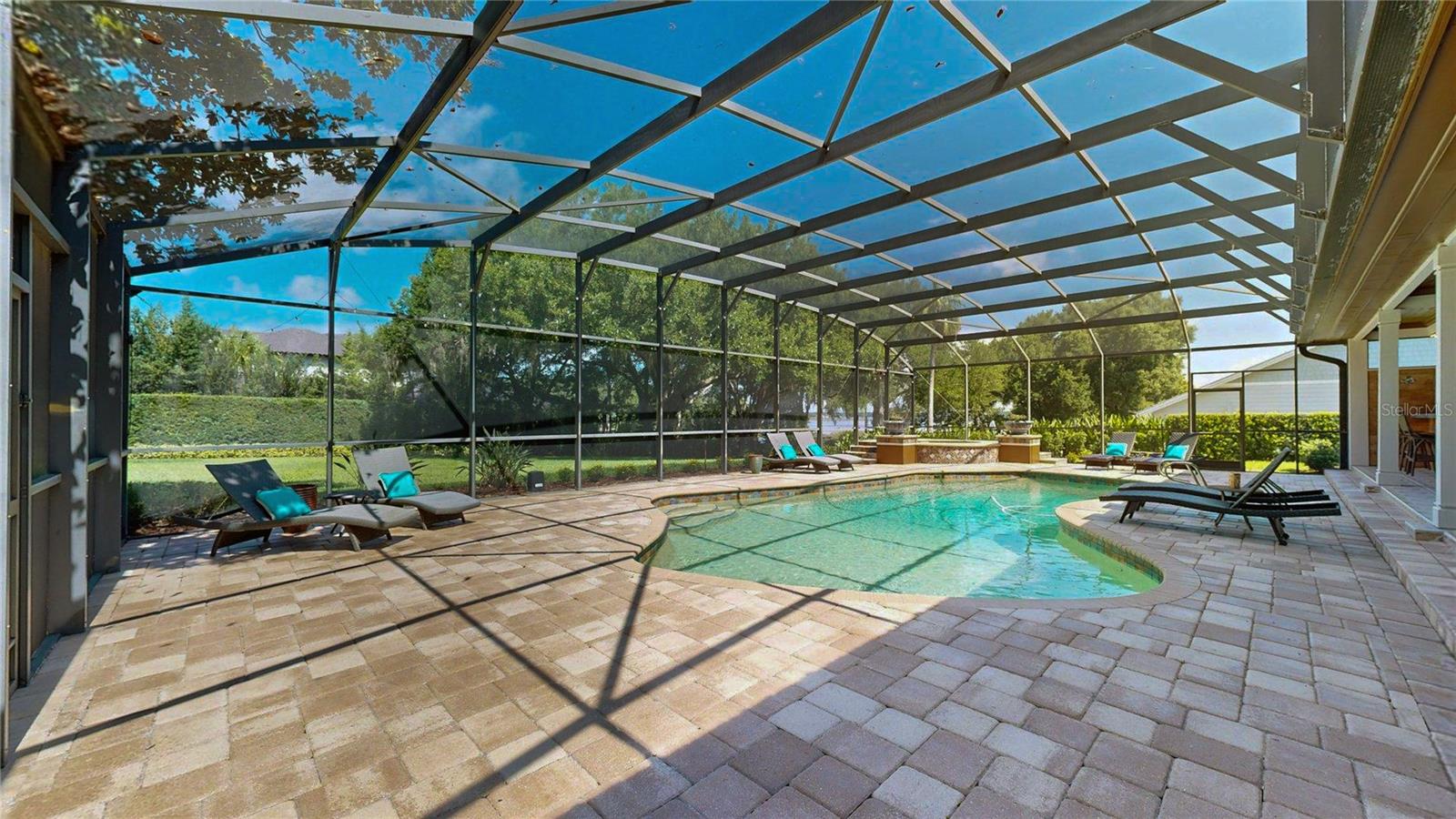 WINDERMERE OAKS - Residential