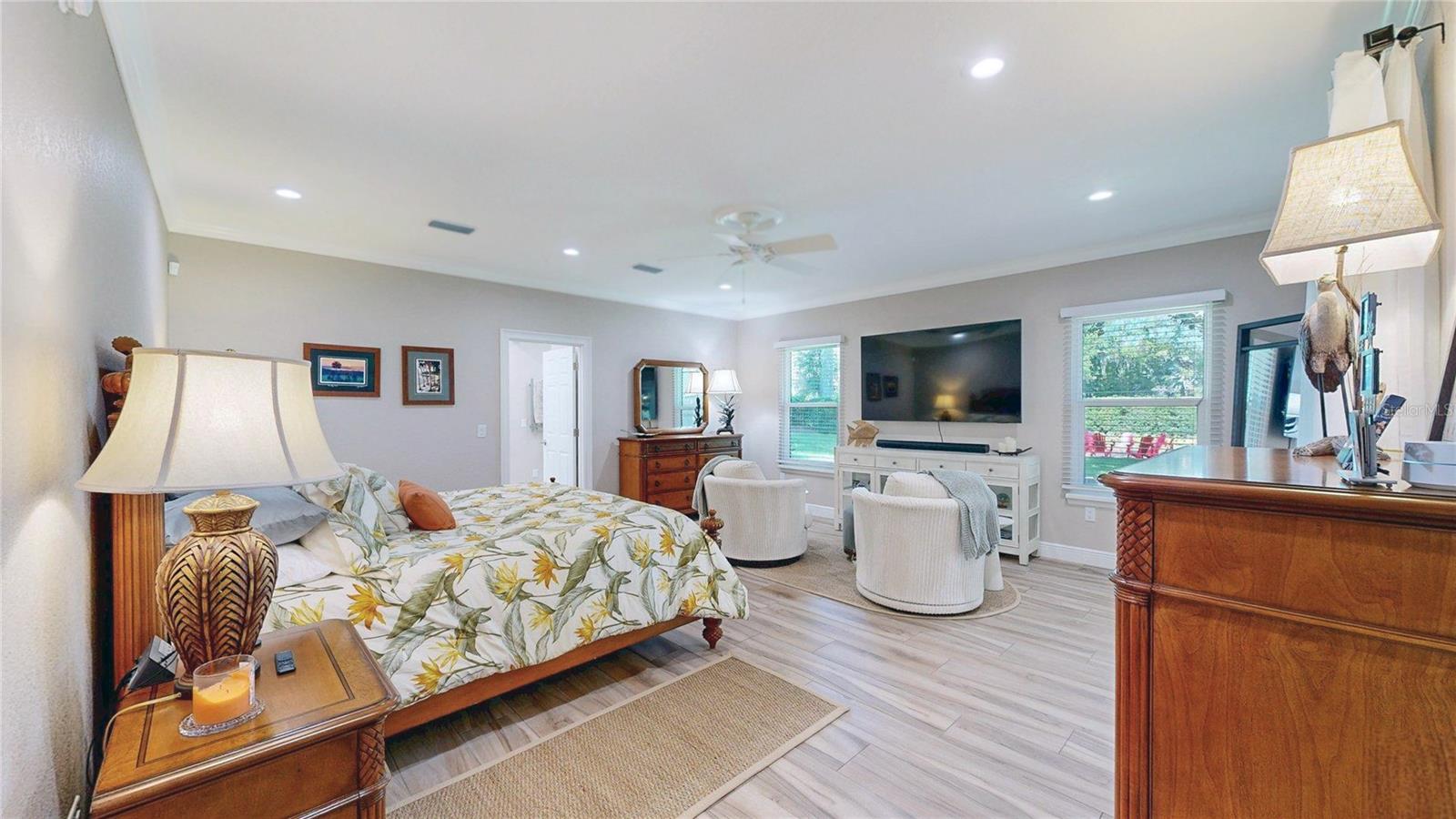 WINDERMERE OAKS - Residential
