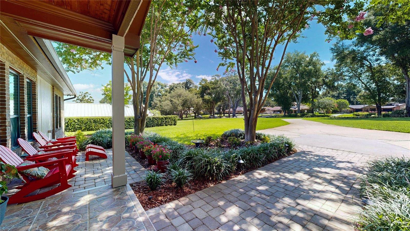 WINDERMERE OAKS - Residential