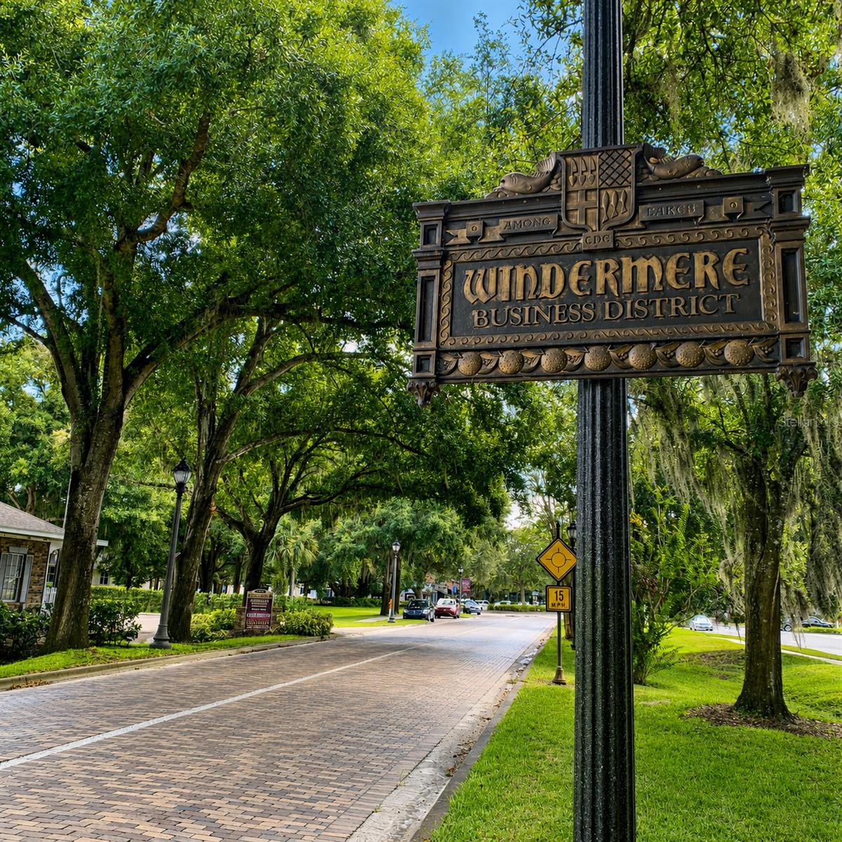 WINDERMERE OAKS - Residential