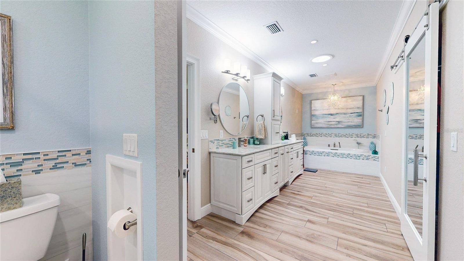 WINDERMERE OAKS - Residential