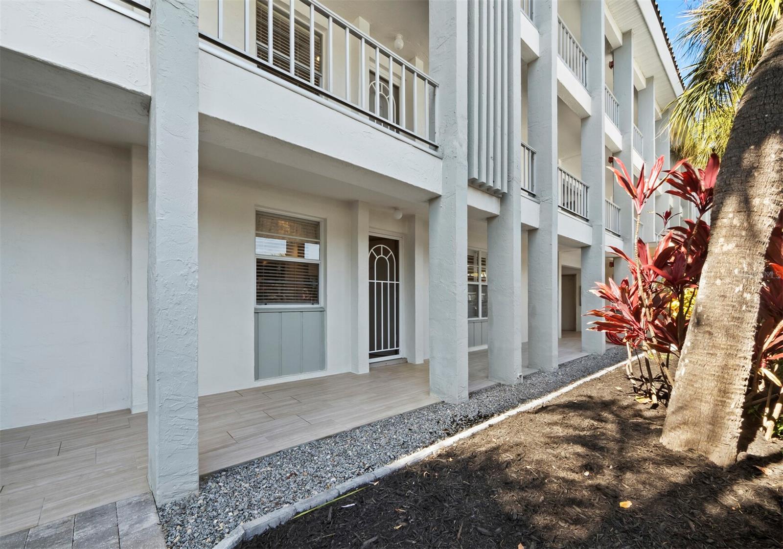 LONGBOAT HARBOUR - Residential