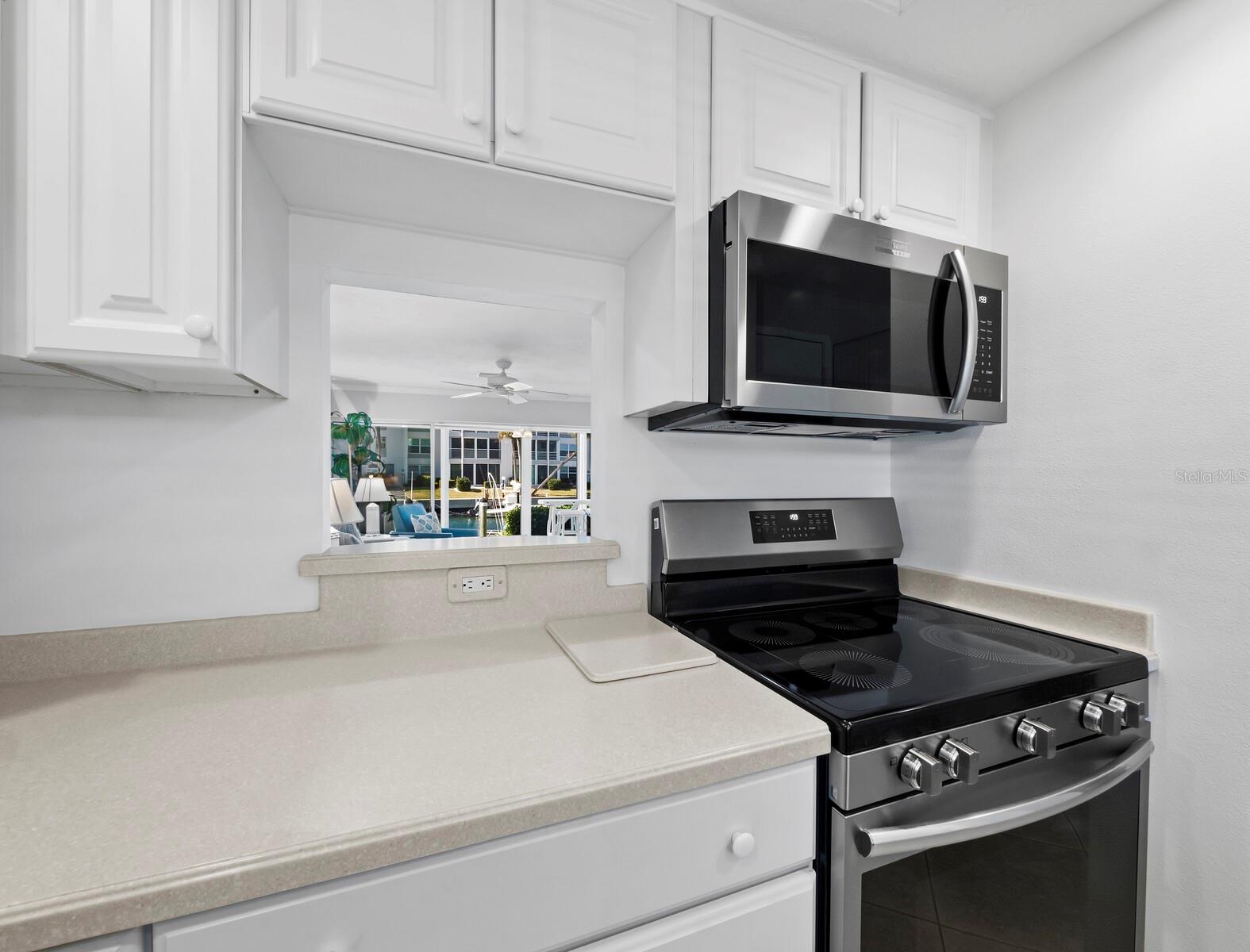 LONGBOAT HARBOUR - Residential