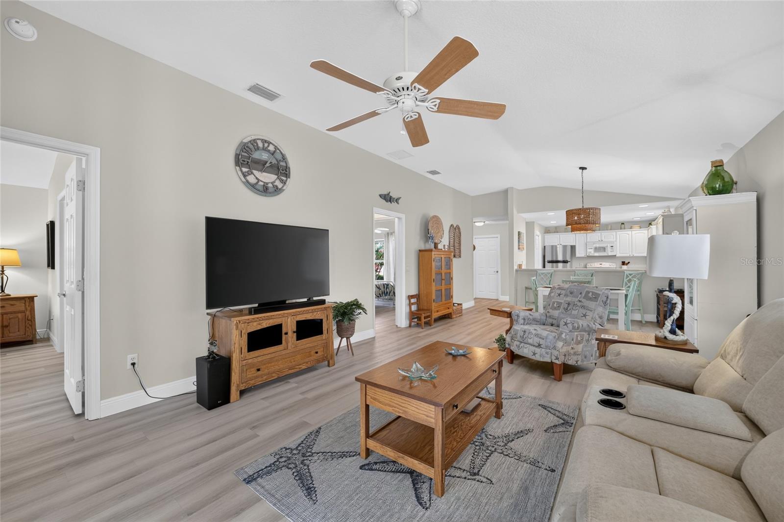THE VILLAGS OF SUMTER - Residential