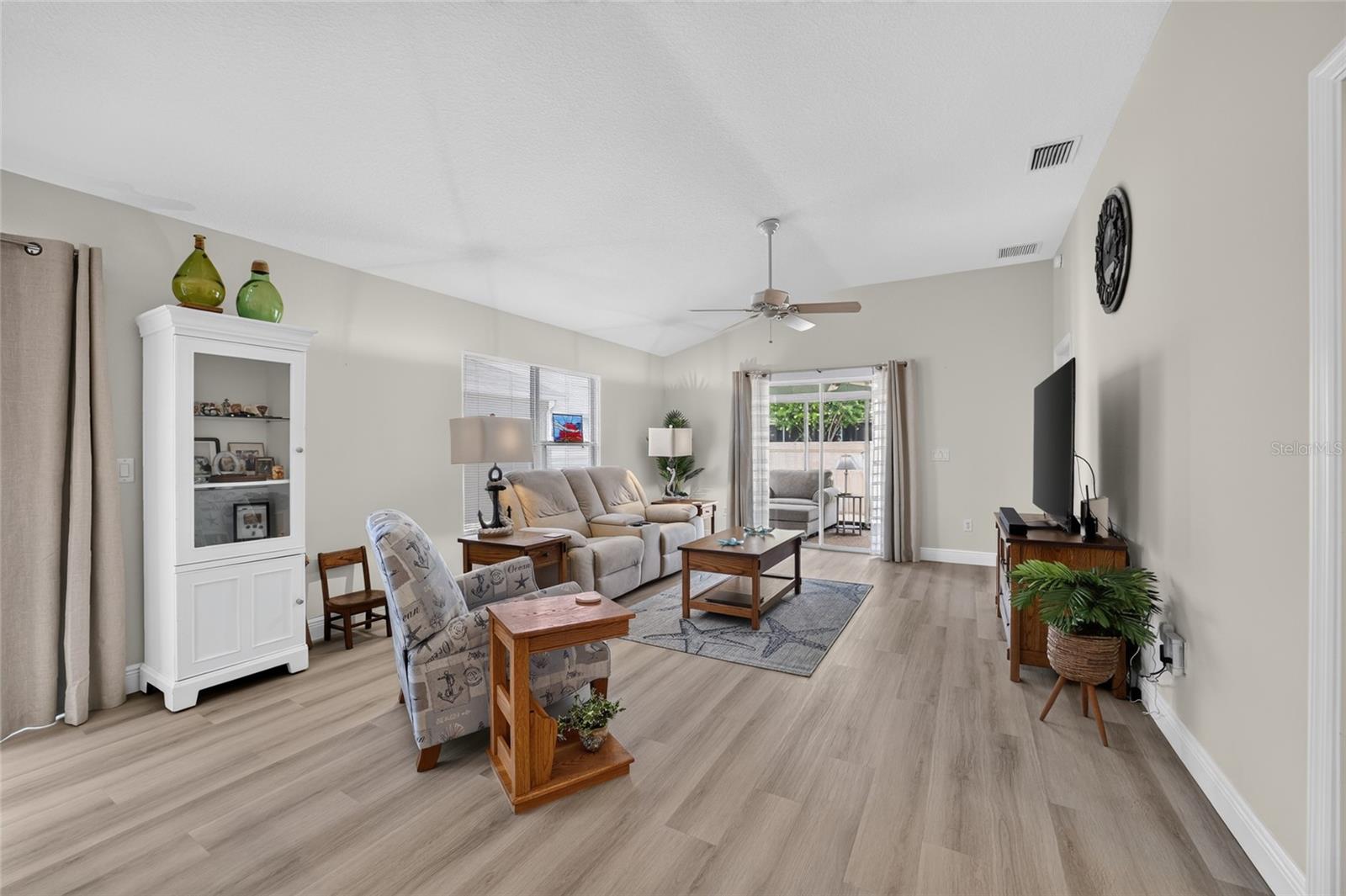 THE VILLAGS OF SUMTER - Residential