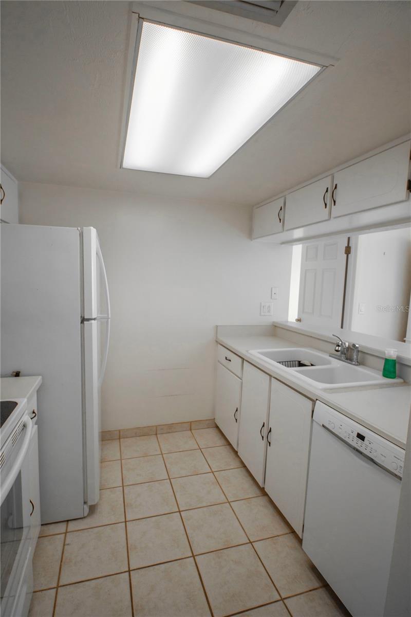 OCEAN VIEW MANOR CONDO - Residential Lease