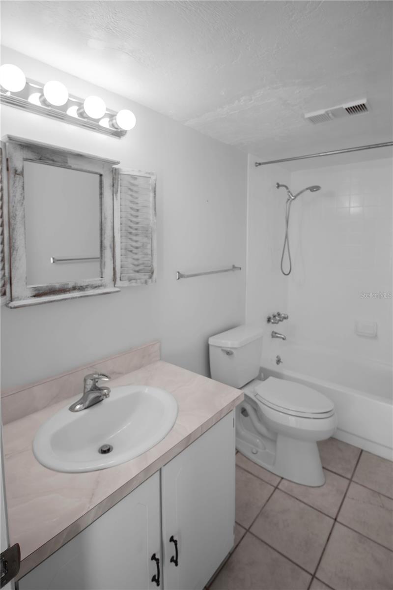 OCEAN VIEW MANOR CONDO - Residential Lease