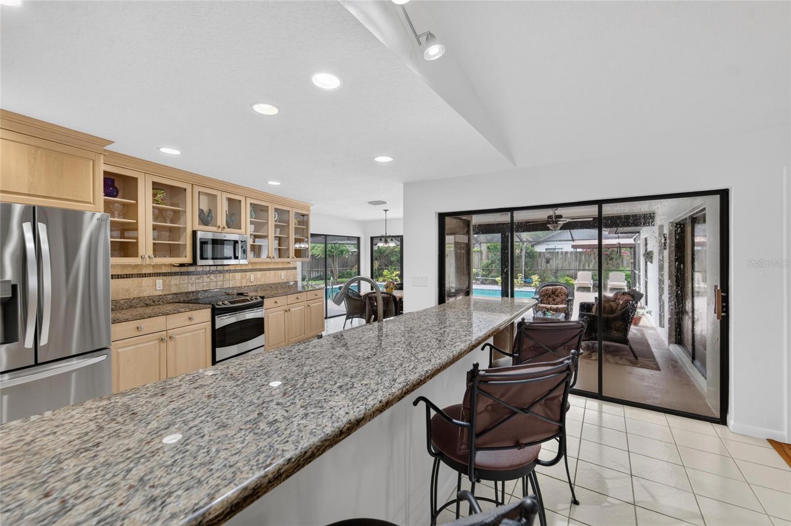 LAKE MAGDALENE MANORS - Residential