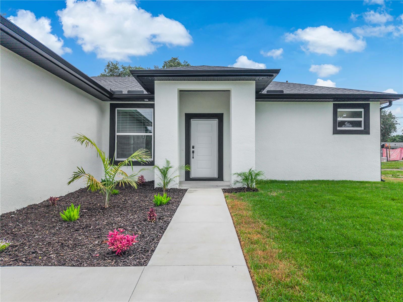 HOWEY W J LAND CO 01 ADD DUNDEE - Residential