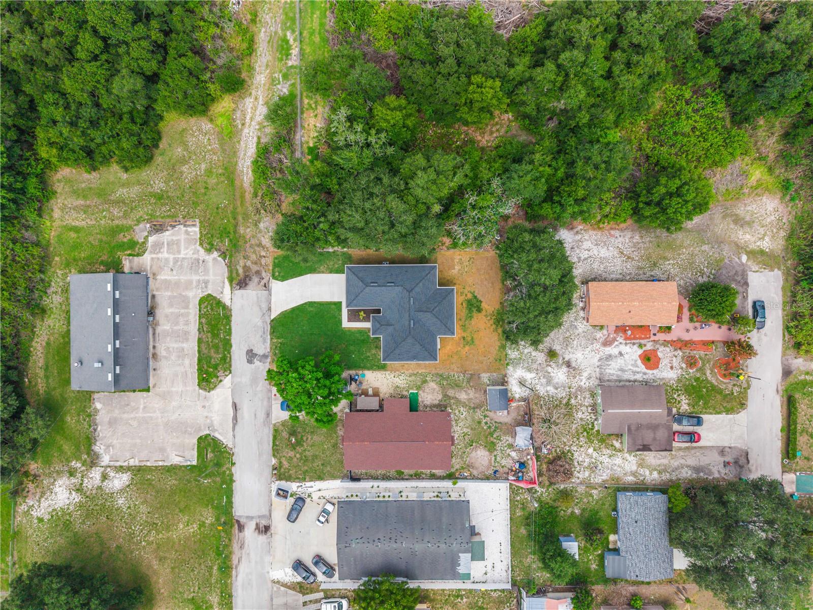 HOWEY W J LAND CO 01 ADD DUNDEE - Residential