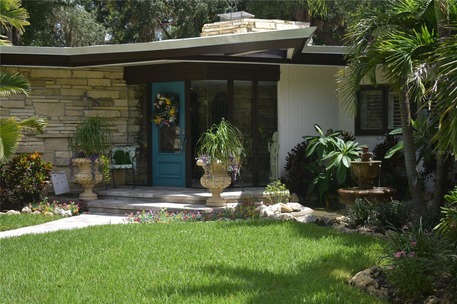 SUNNYBROOK FARMS - Residential