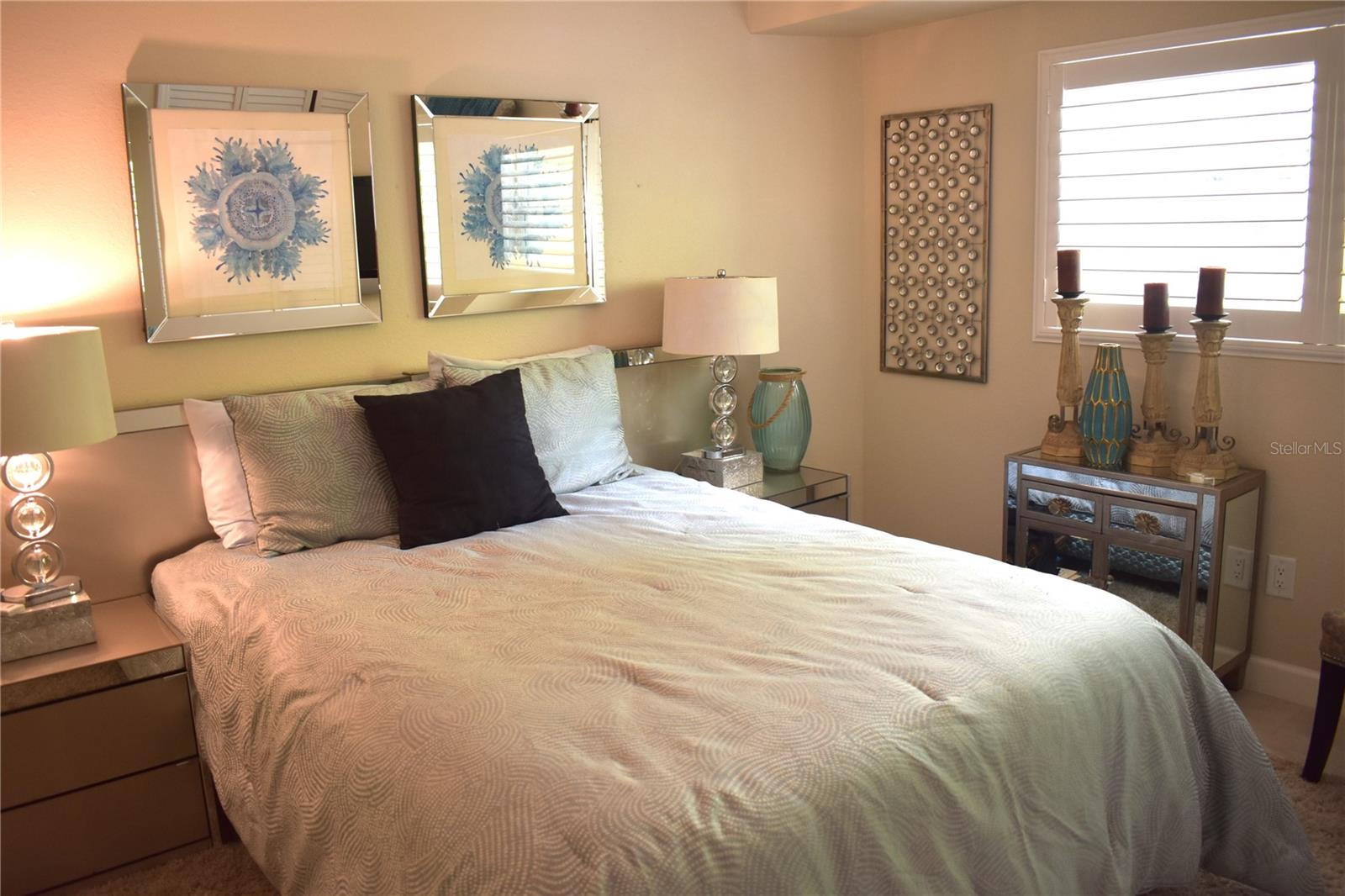 SUNNYBROOK FARMS - Residential