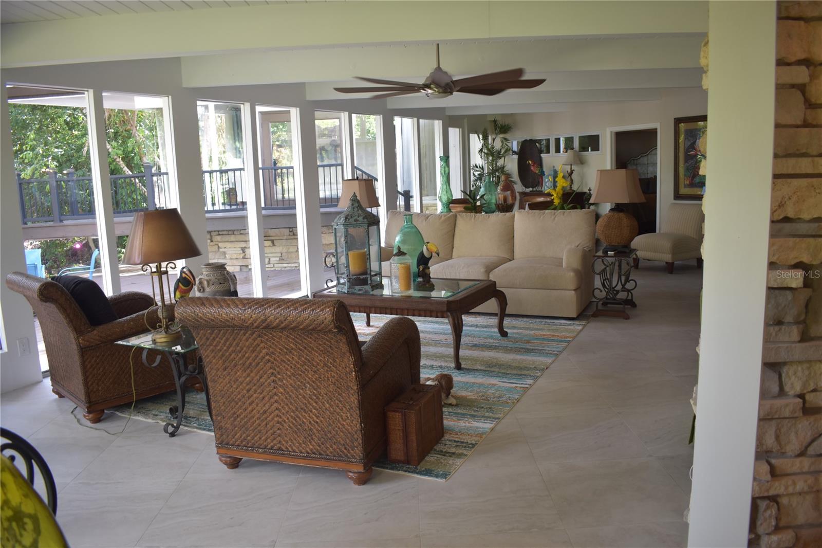 SUNNYBROOK FARMS - Residential