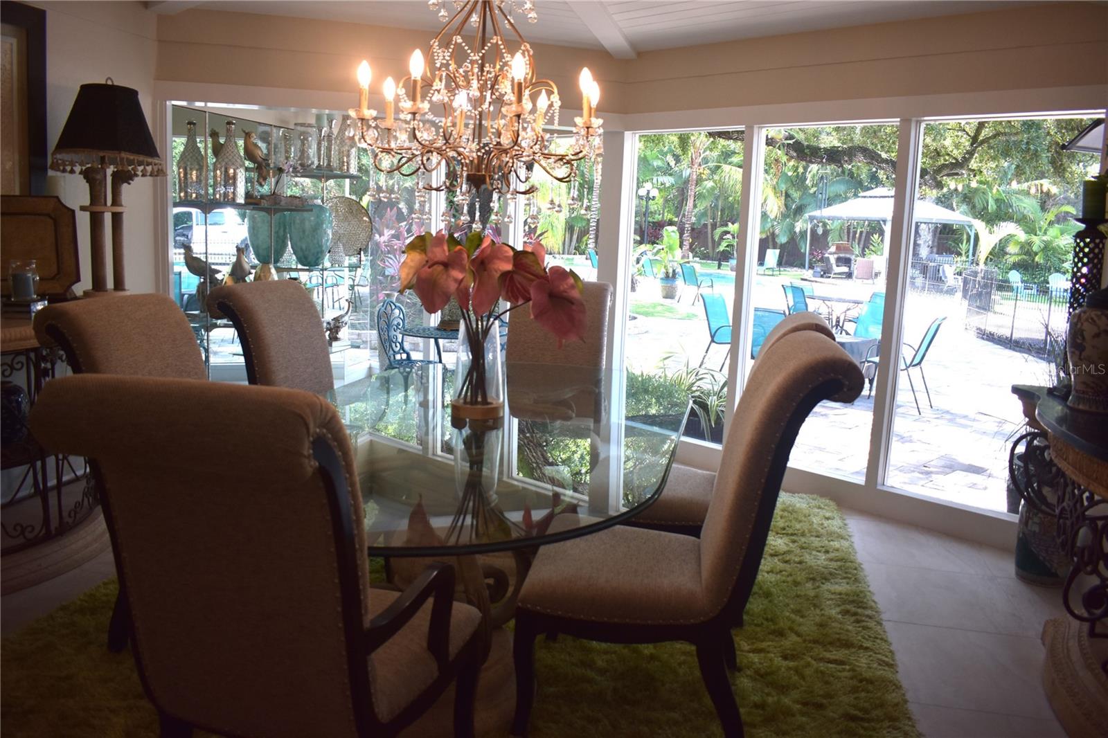 SUNNYBROOK FARMS - Residential