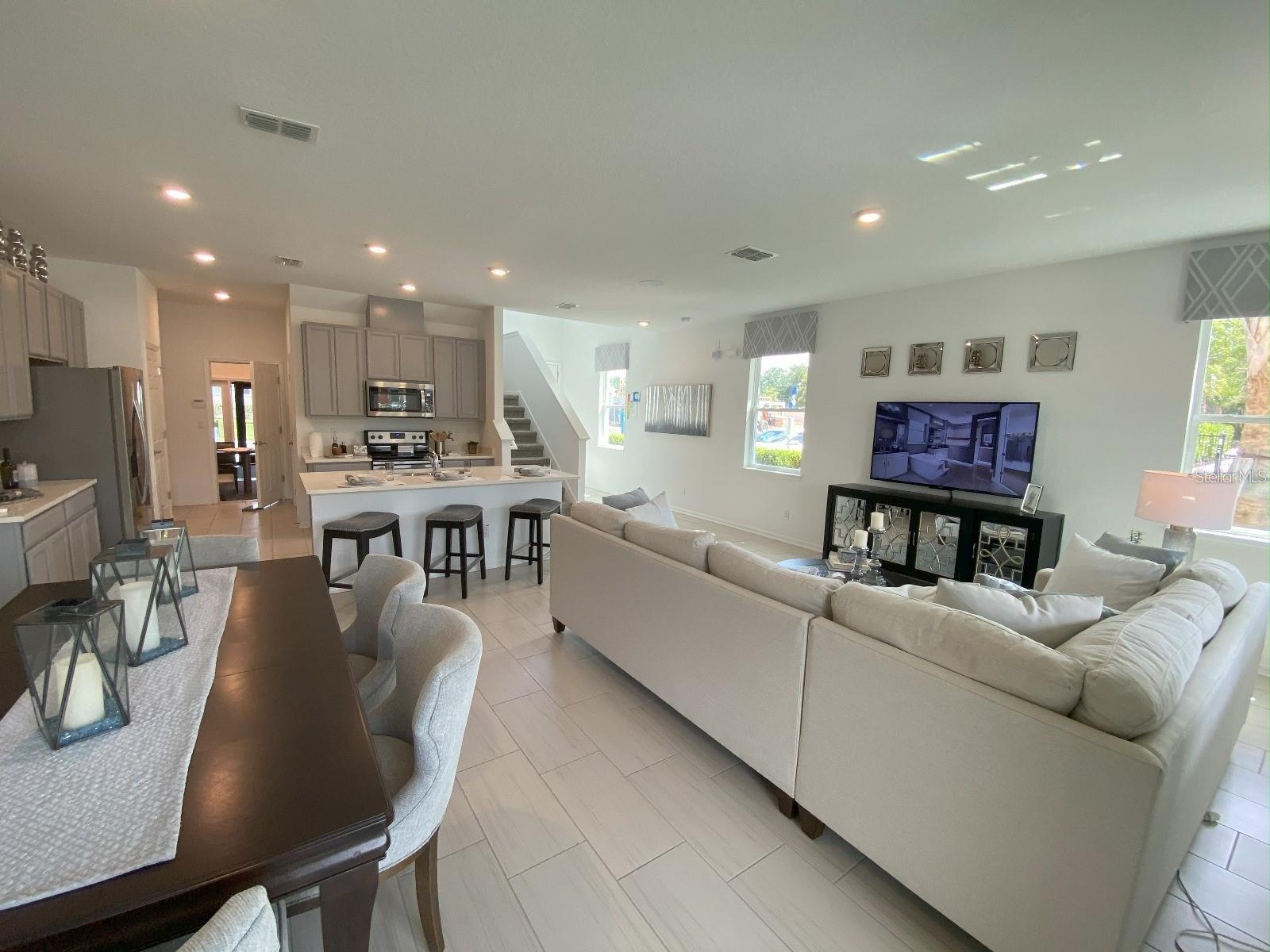 BEARSS LNDG PH 2 - Residential Lease