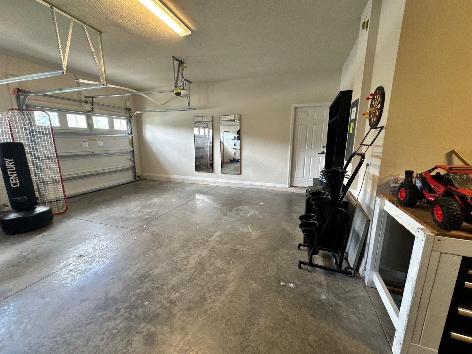 RANDAL PARK PH 5 - Residential Lease