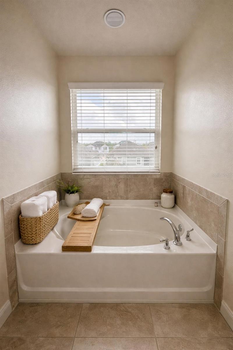 RANDAL PARK PH 5 - Residential Lease