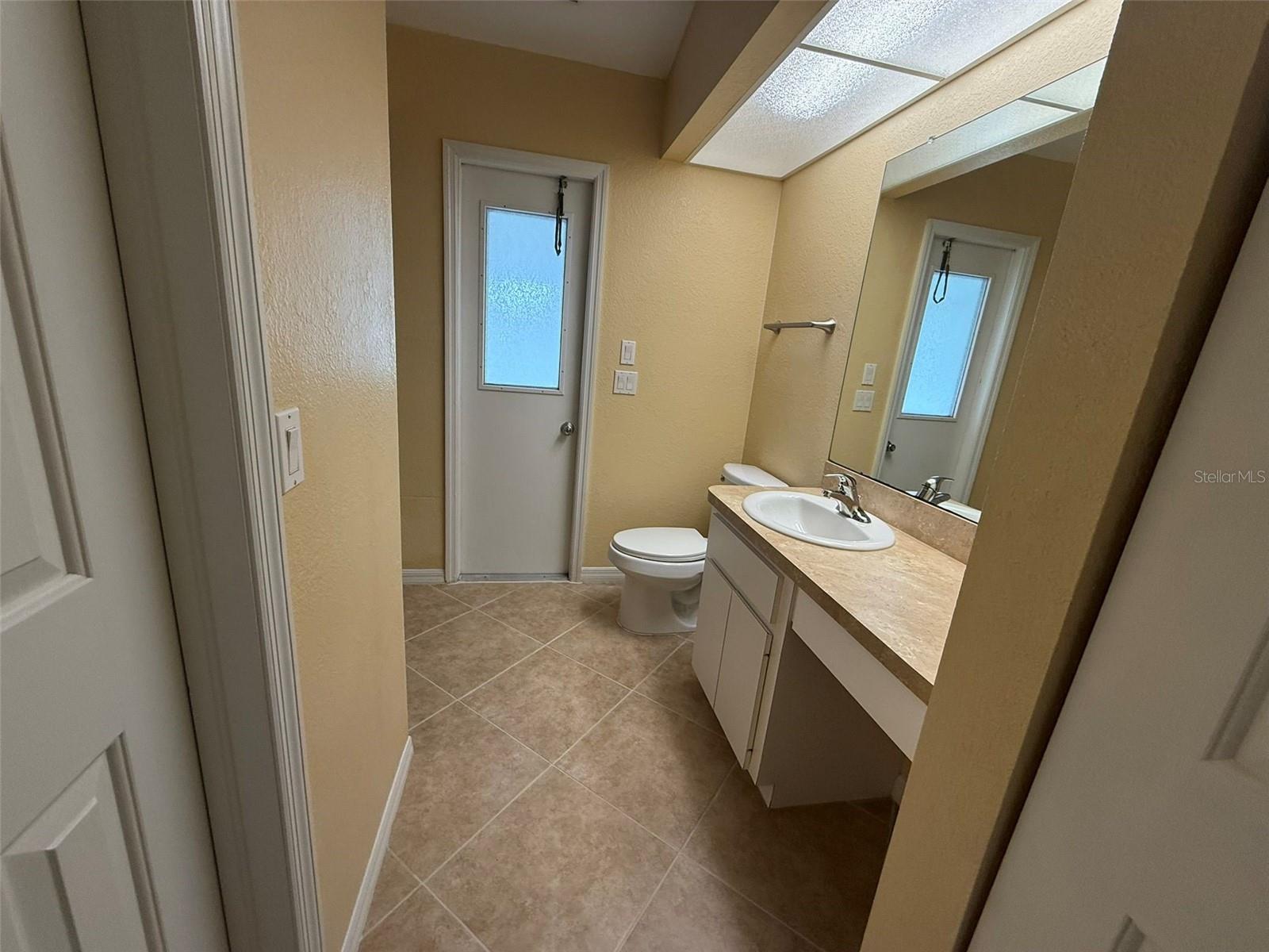 PORT CHARLOTTE SUB 36 - Residential Lease