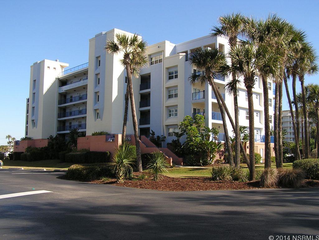 VERY WELL MAINTAINED UNIT WITH TILE FLOORS THROUGHOUT AND GRANITE COUNTER TOPS IN THE KITCHEN. RECENTLY REFURBISHED. LOCATED WITHIN STEPS OF THE CLUB HOUSE AND WITH A GOOD VIEW TO THE OCEAN. IT HAS A GREAT RENTAL HISTORY. GREAT INVESTMENT OPPORTUNITY IN OCEANWALK CONDOMINIUMS ;Water: City