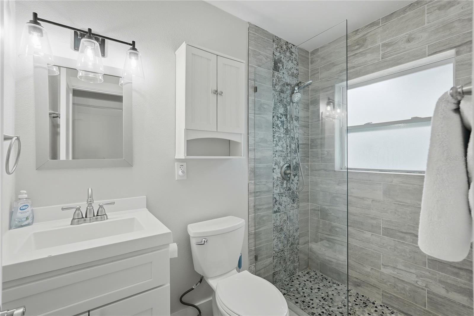 LONE PALM BEACH 4TH ADD - Residential