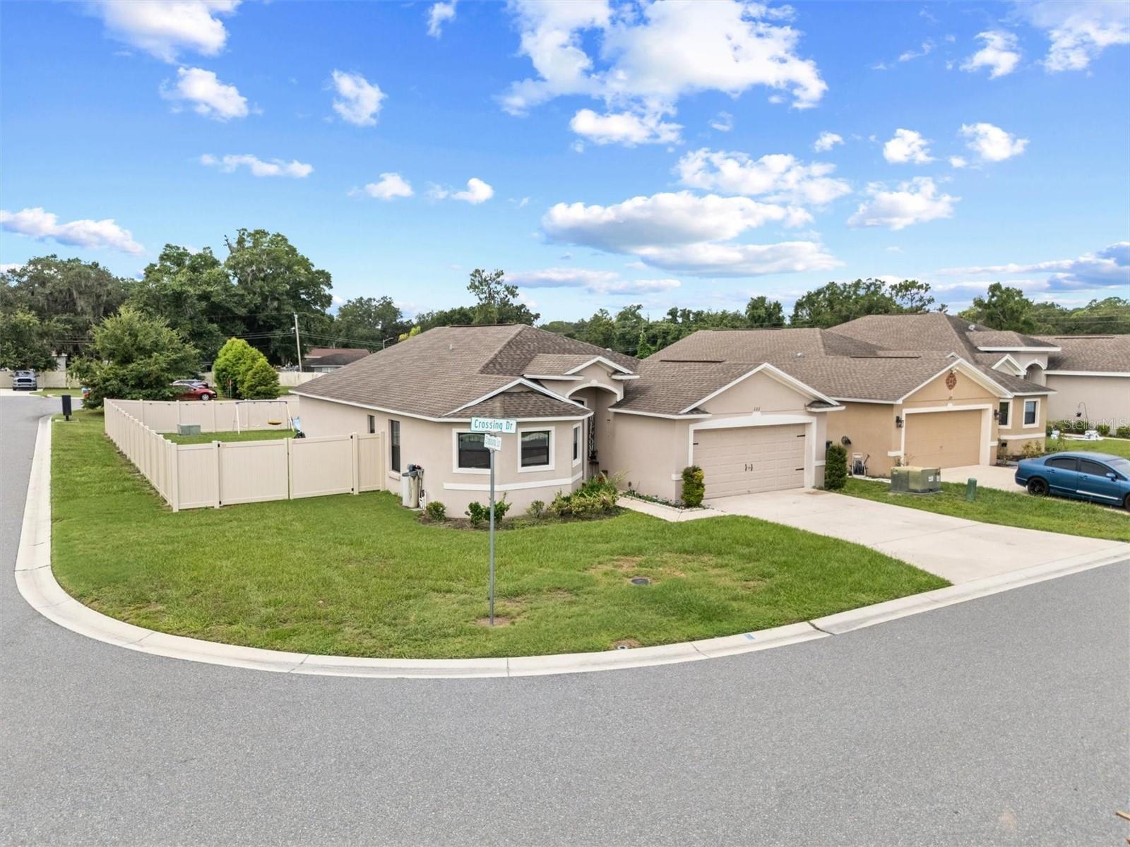 LAKE GIBSON XING - Residential