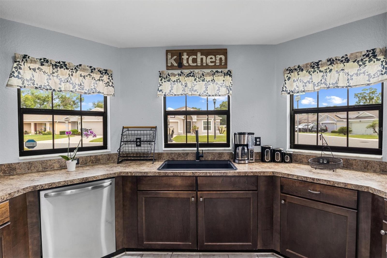 LAKE GIBSON XING - Residential