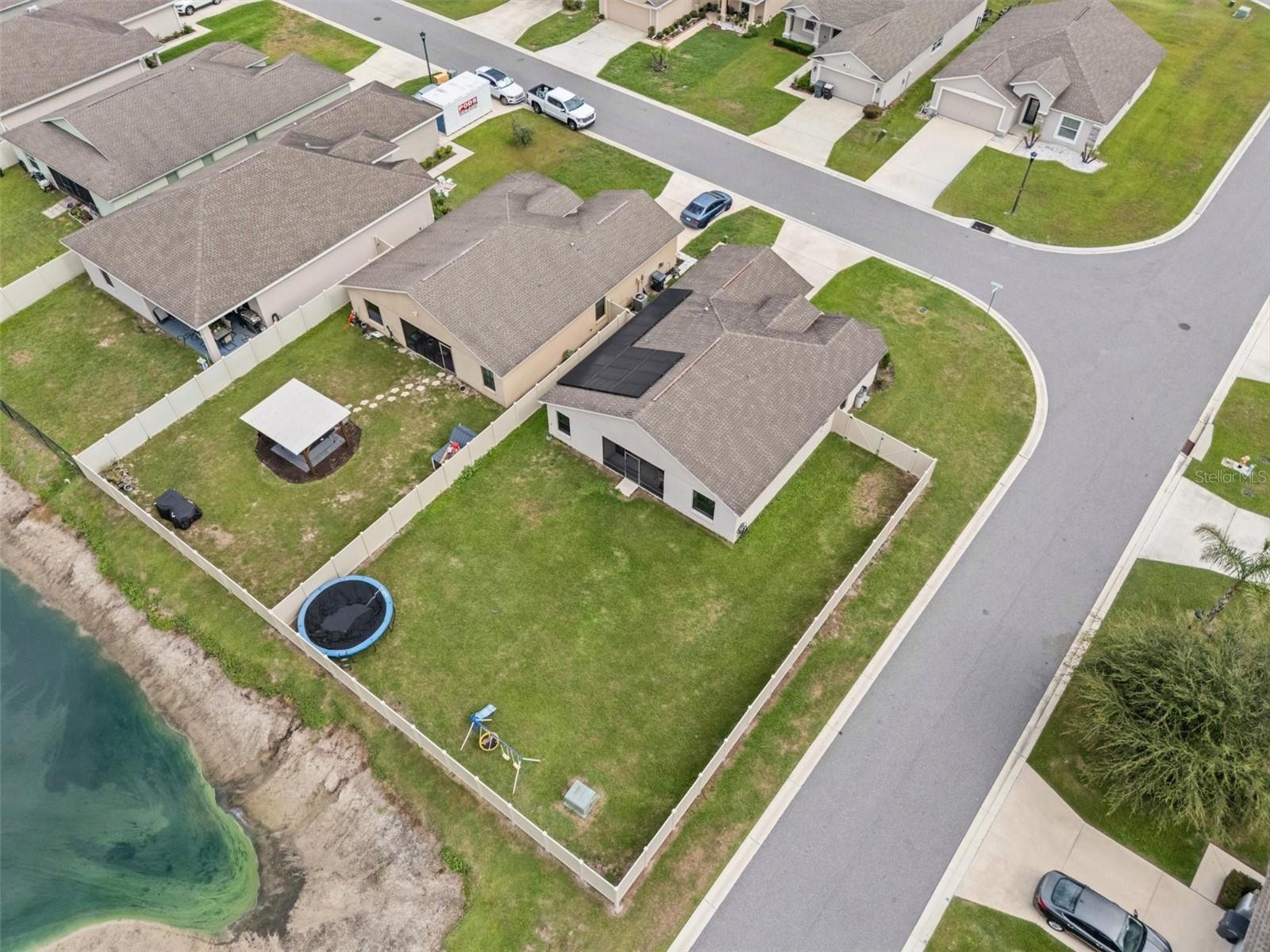 LAKE GIBSON XING - Residential