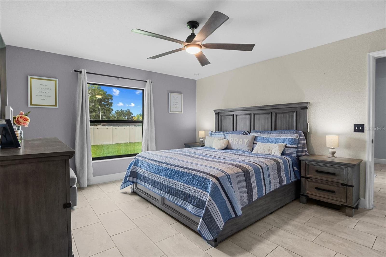 LAKE GIBSON XING - Residential