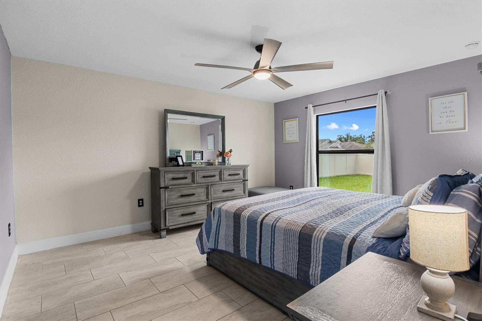 LAKE GIBSON XING - Residential