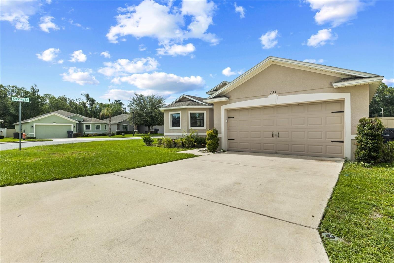LAKE GIBSON XING - Residential