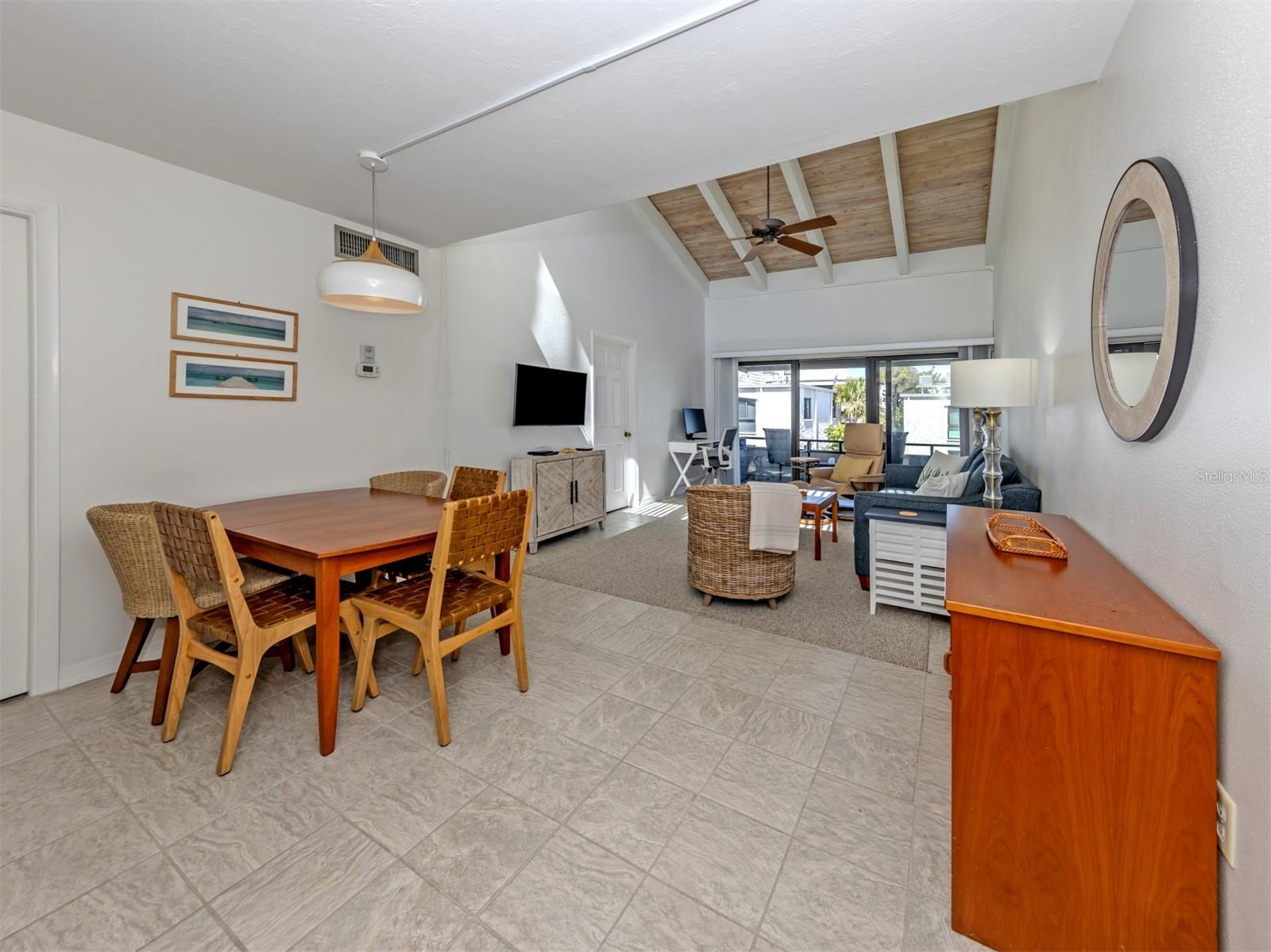 BAHIA VISTA GULF - Residential