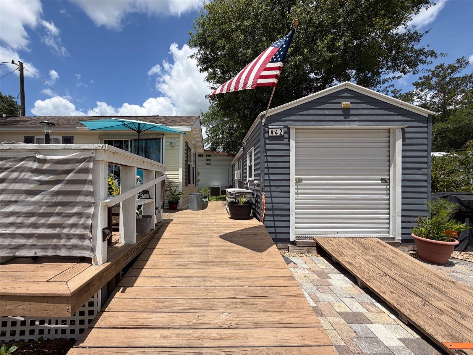 CAMPERS HOLIDAY - Residential