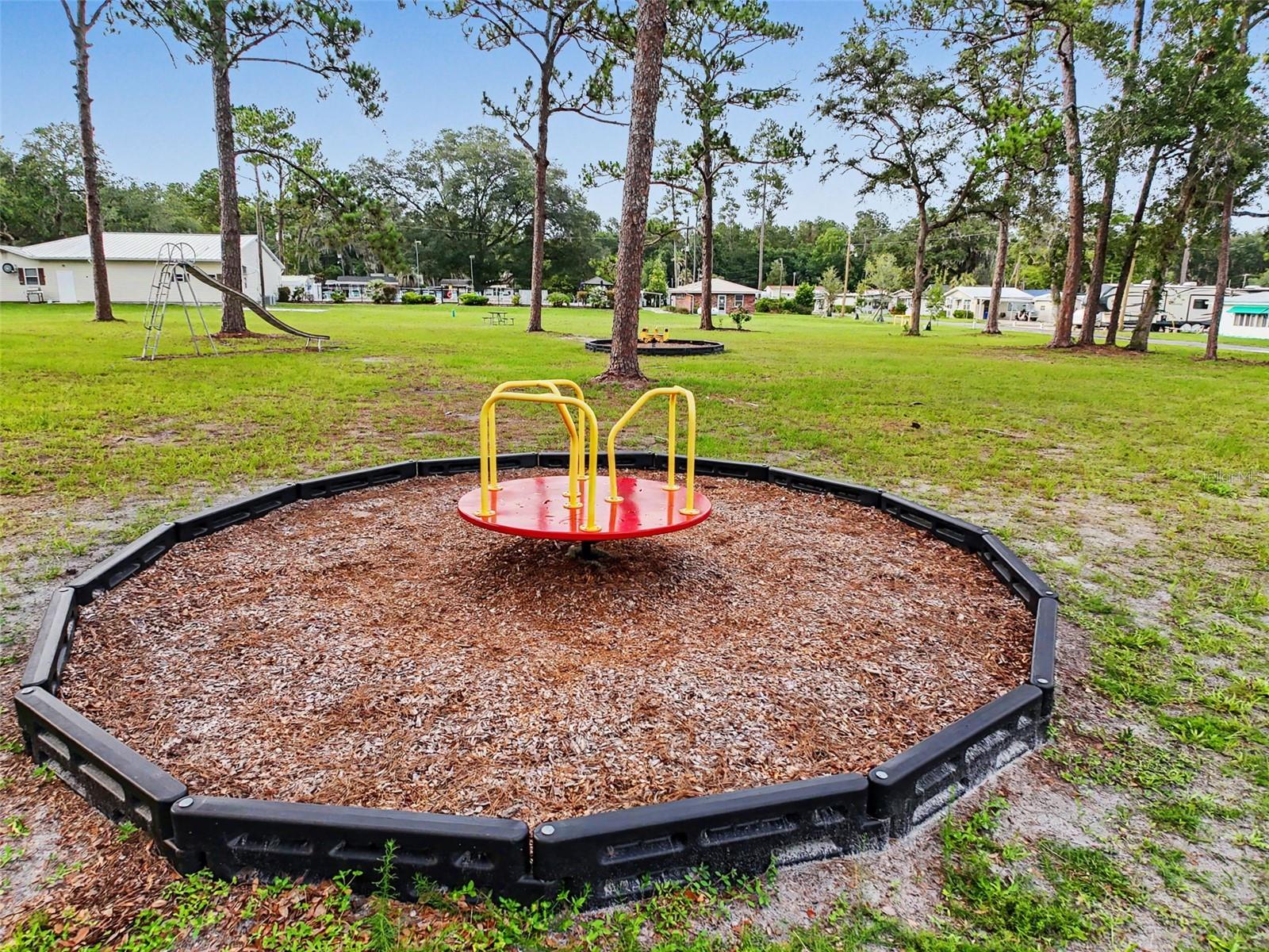 CAMPERS HOLIDAY - Residential