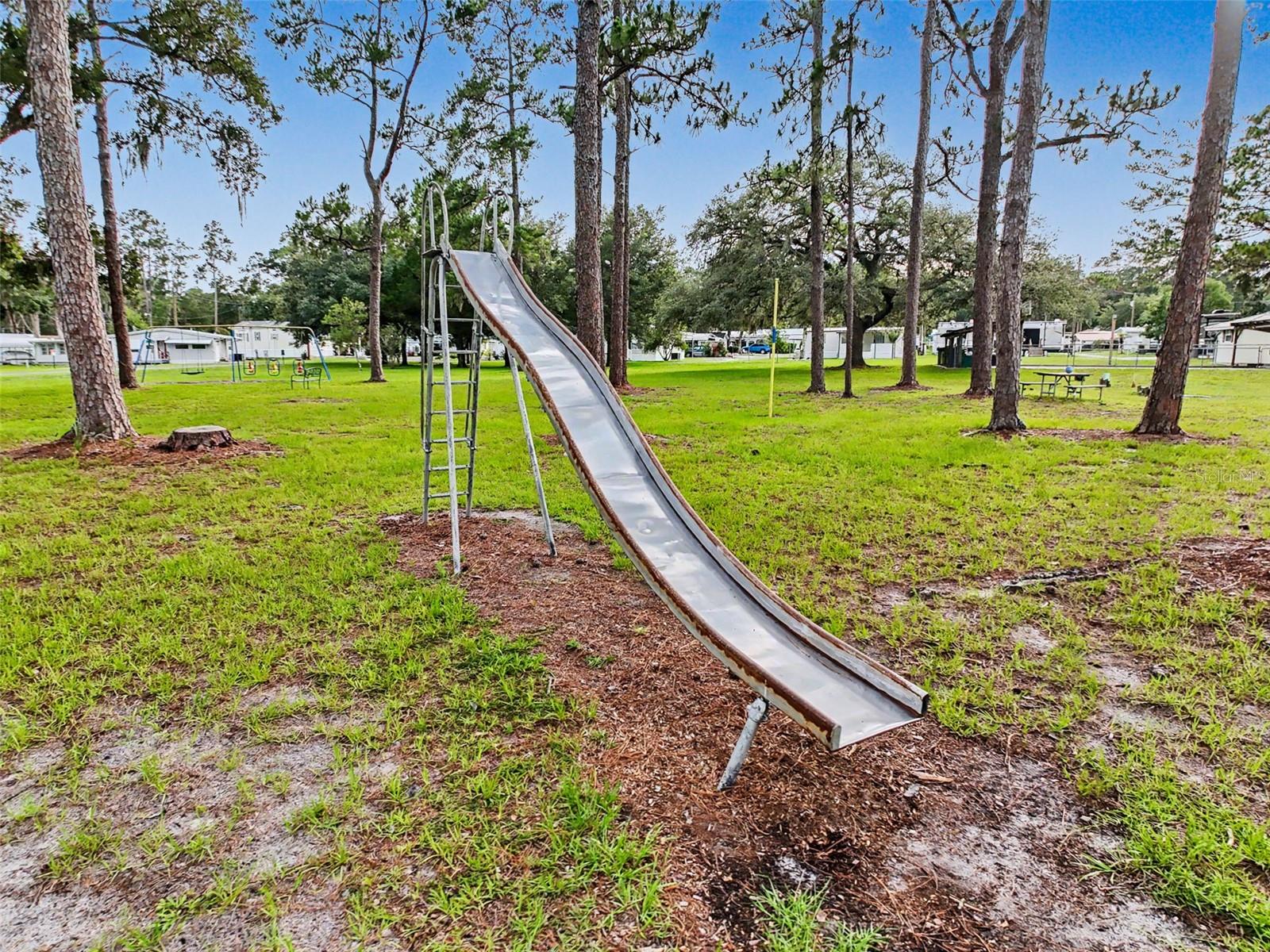 CAMPERS HOLIDAY - Residential