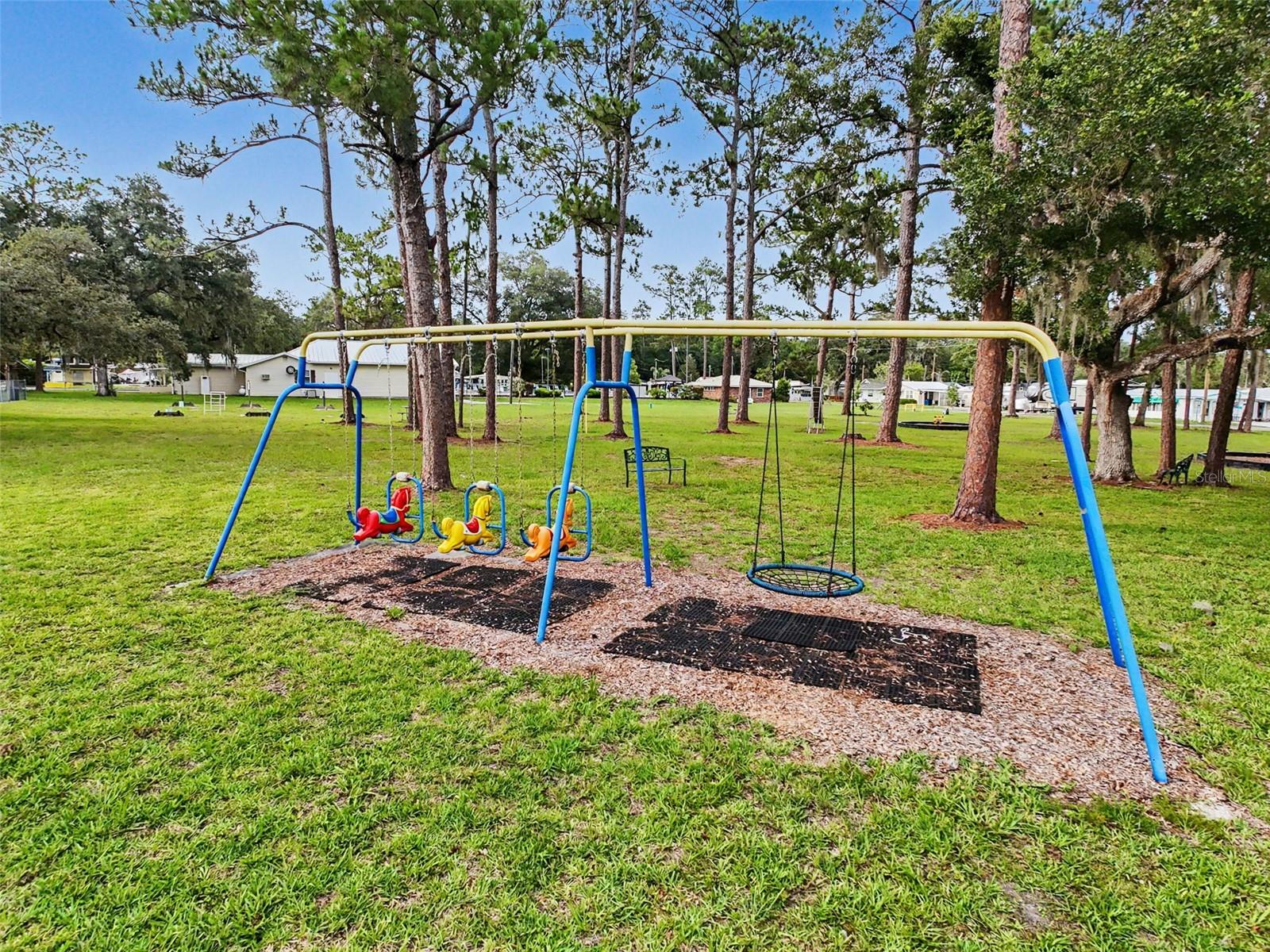 CAMPERS HOLIDAY - Residential