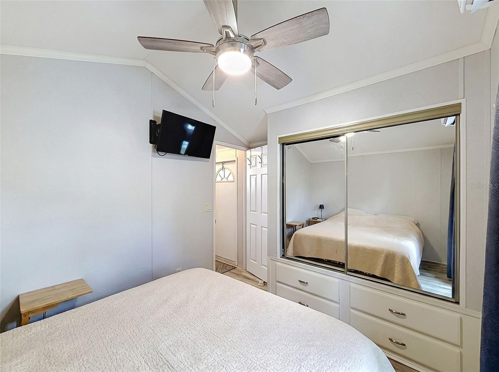 CAMPERS HOLIDAY - Residential