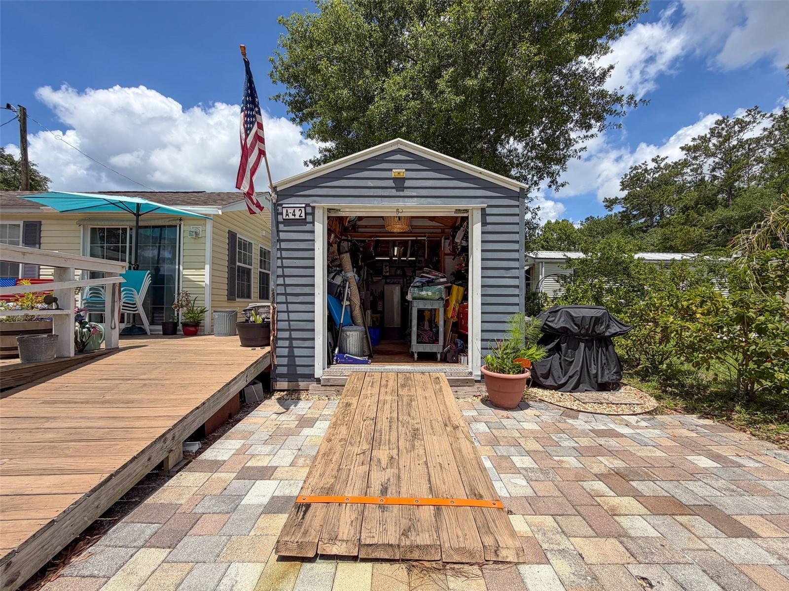 CAMPERS HOLIDAY - Residential