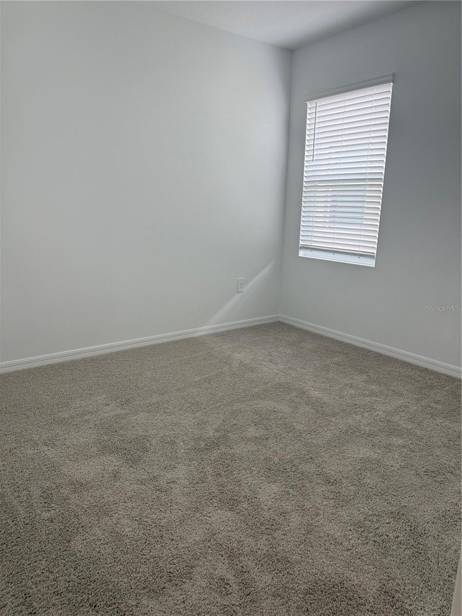 CASCADES PHASE 3 - Residential Lease