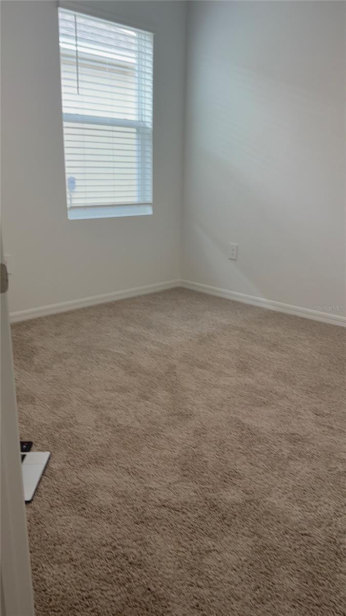 CASCADES PHASE 3 - Residential Lease